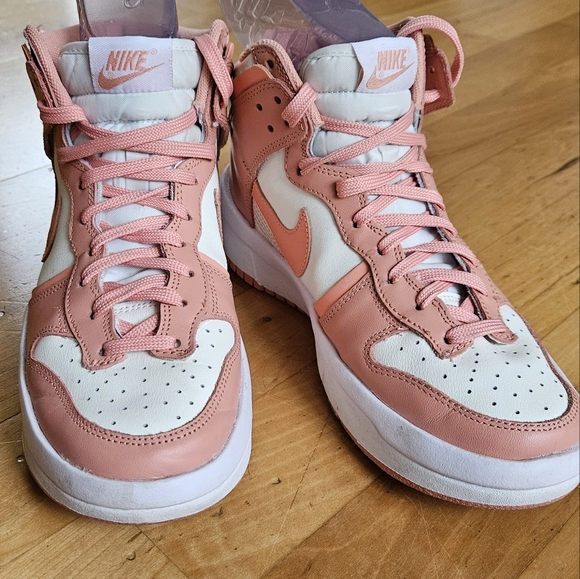 Wmns Dunk High Up 'Crimson Bliss' - Picture 3 of 7